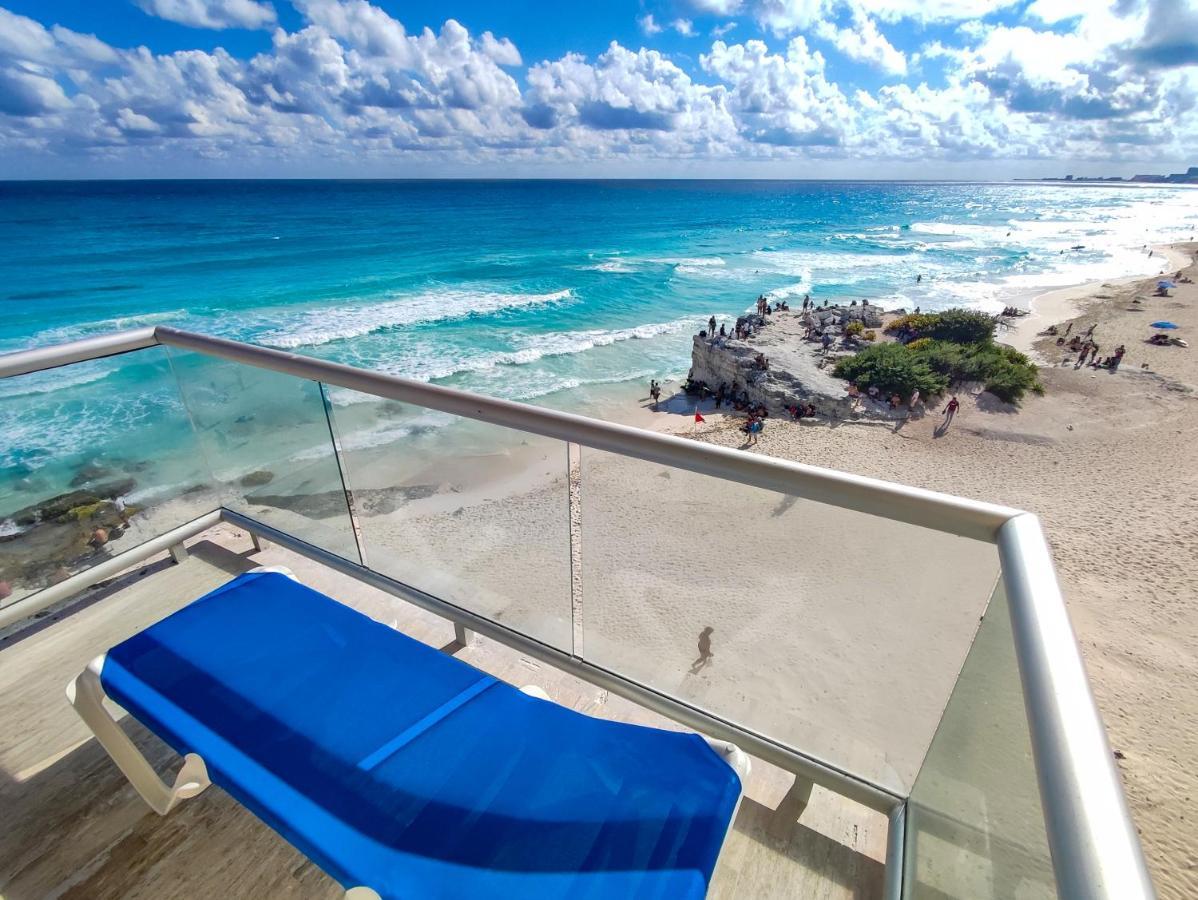 Paradise Beachfront & Nightlife Heart Cancun Exterior photo